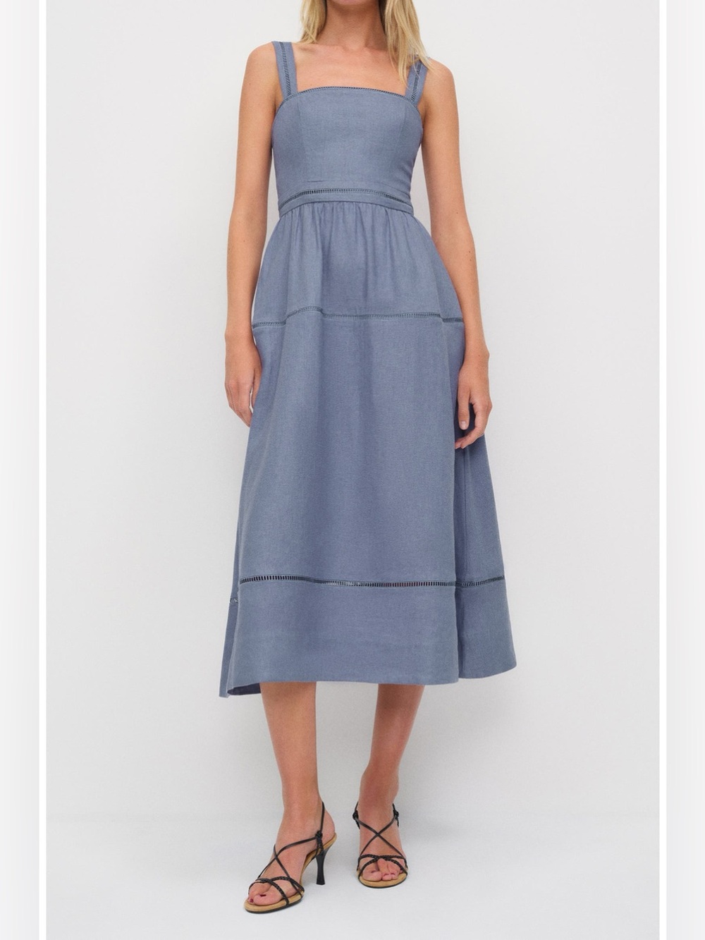 NWT reformation Everett linen dress in cornflower / size 0